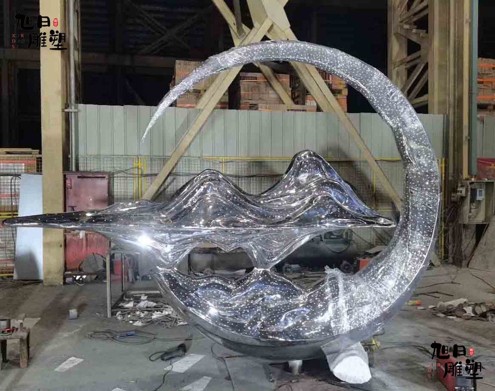 湖南不锈钢镜面LED灯光雕塑高3米