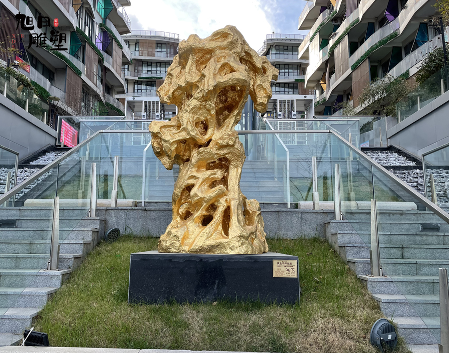 黄岛玻璃钢雕塑高度3.5米